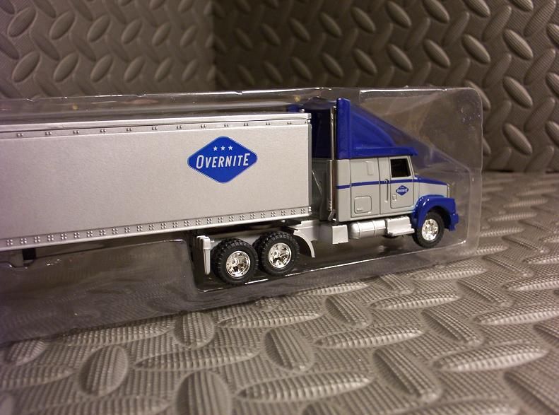 Overnite 18 Wheel Truck   Tractor Trailer  