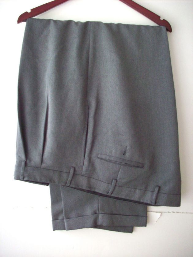 Mens Dress Pants ROUNDTREE & YORKE 48x30 Gray Poly Rayon  