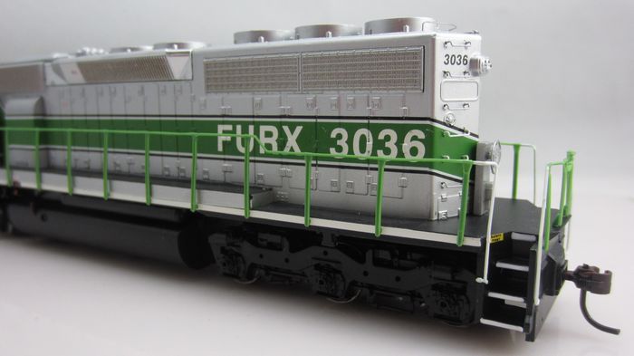 Athearn HO Scale Locomotive FURX SD40 #3036  