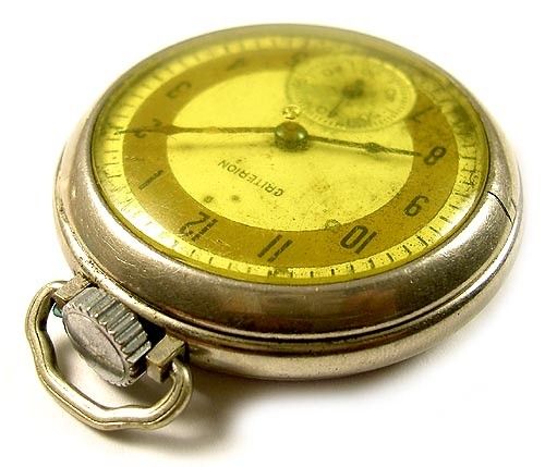 INGERSOLL Criterion Dollar Pocket Watch 1945 RARE  