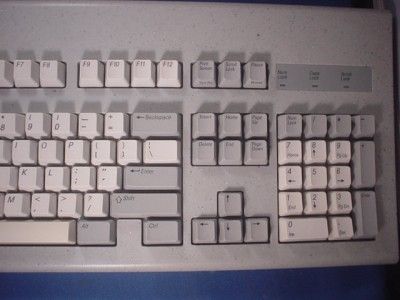 VINTAGE SGI KEYBOARD PURE WHITE SLIDER PN. 041 0136 001 Indigo 