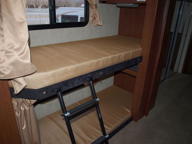 sleeps 6 triple slide email sgreen generalrv com email sgreen 