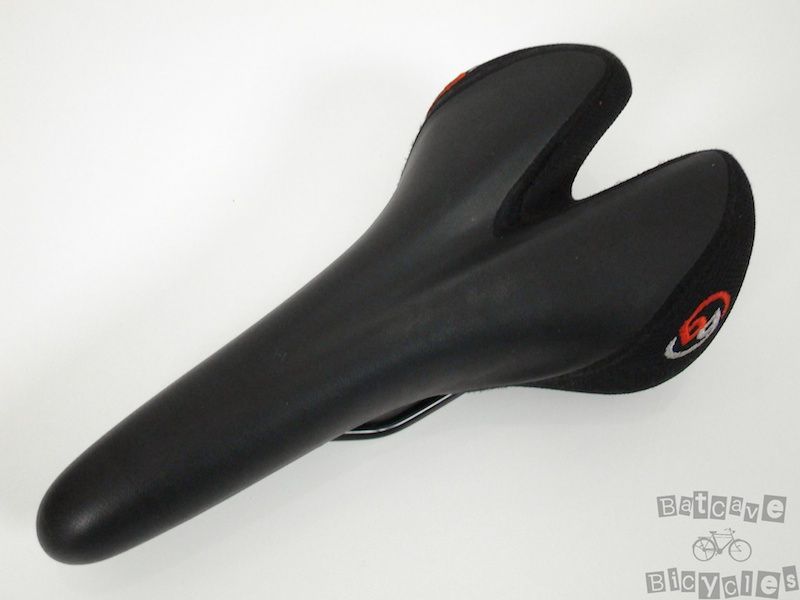 Specialized BG Body Glove Road or Mountain Bike Seat New  