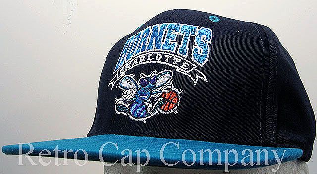 CHARLOTTE HORNETS VINTAGE RETRO SNAPBACK CAP  