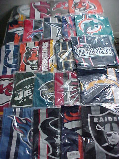 NFL SHOPPING BAGS FOR CHRISTMAS ON SALE CHOOSE YOUR TEAM  