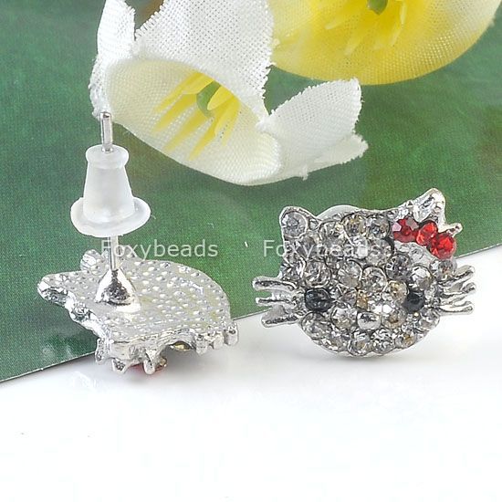   RED CRYSTAL CROWN *HELLOKITTY* EAR STUD EARRING CUTE KITTY CAT  