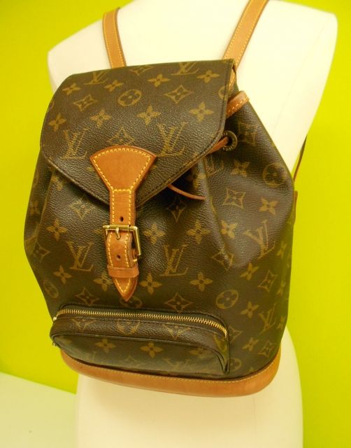 LOUIS VUITTON Monogram MONTSOURIS MM Backpack LV Sac Bag M51135 