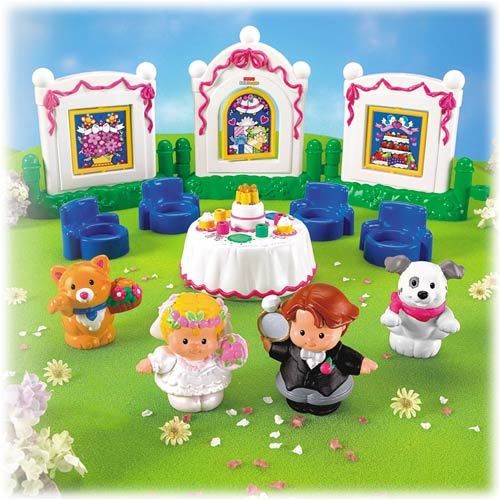 Fisher Price Little People Wedding Bride Groom Play Set  