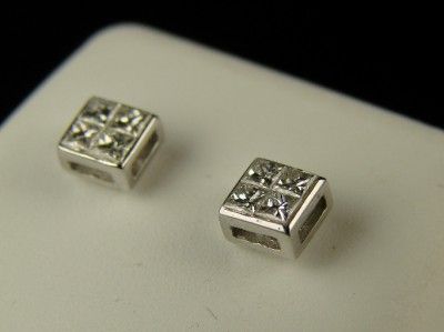 MENS LADY PRINCESS CUT DIAMOND STUD EARRINGS .30 CT  