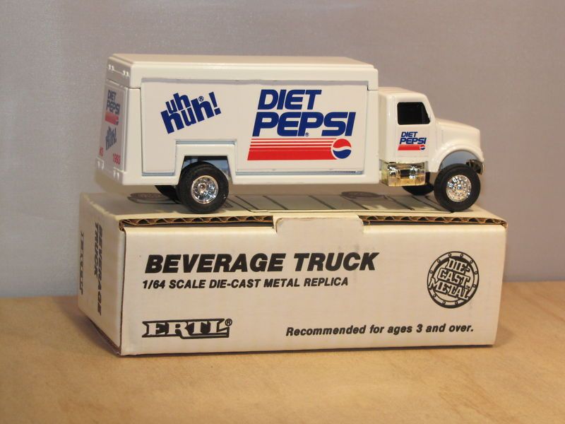 DIET PEPSI   INTERNATIONAL BEVERAGE TRUCK   ERTL 2080  