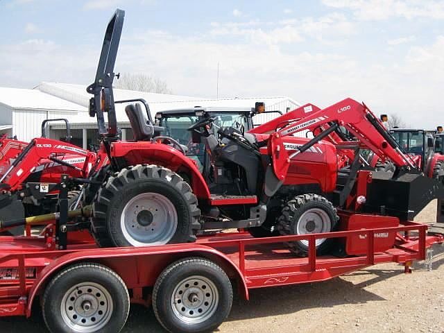   is new 2011 warranty massey ferguson 1529 tractor 3 year warranty