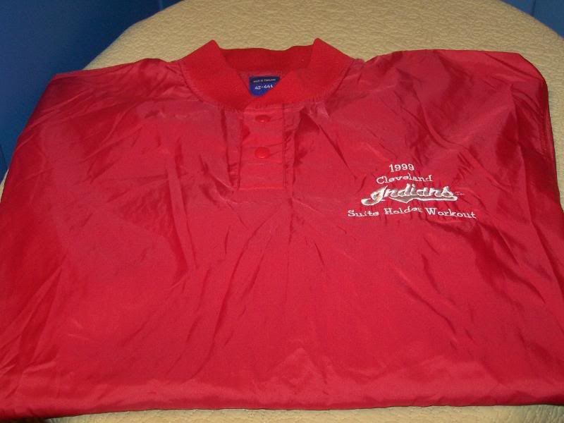 CLEVELAND INDIANS 1999 Suite Holder Pullover Jacket NEW  