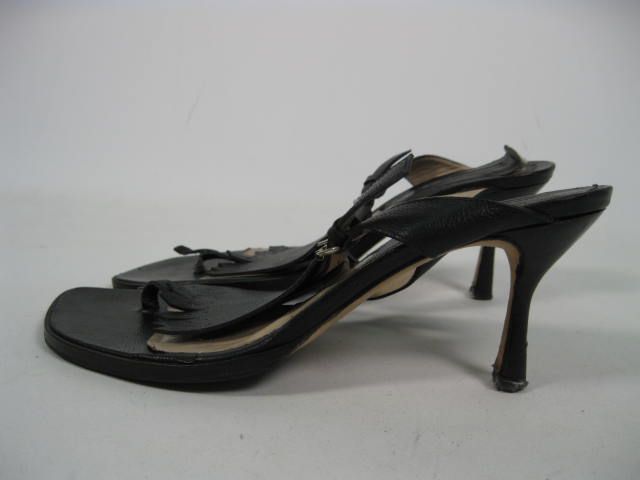   , insole leather is peeling off, and wear on the bottom of the heels