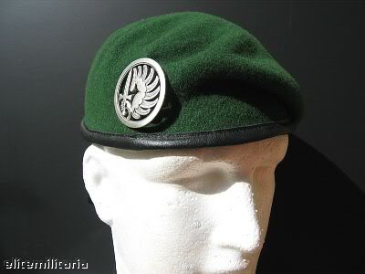 RARE ORIGINAL ISSUE FRENCH FOREIGN LEGION 2e REP COMMANDO BERET 