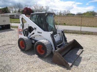 BOBCAT 883 SKID STEER LOADER WITH EROPS, RUNS GOOD  