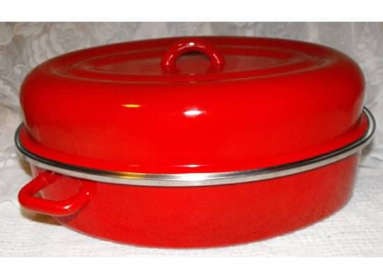 VTG. Red Enamel Roaster Oven  