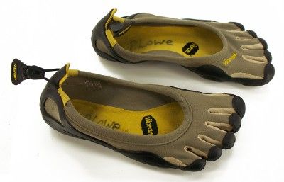 38A WOMENS Vibram FIVE FINGERS KSO Classic Khaki TREK SHOES Sz 39 