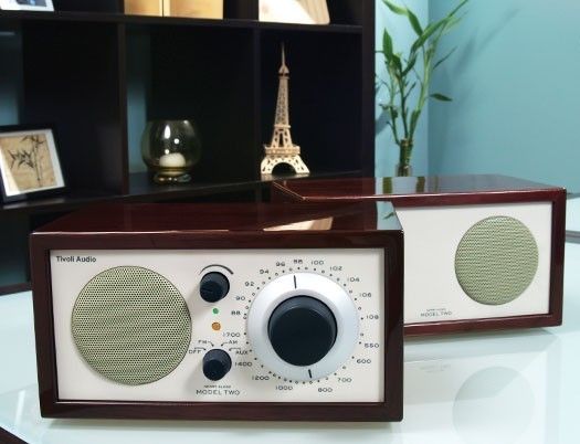   Platinum Series Model Two   AM/FM Table Radio Dark Walnut/Beige  