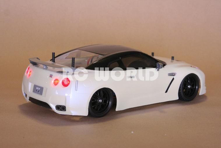 TAMIYA 1/10 RC NISSAN GTR GT R SKYLINE TT01 RTR *NEW*  