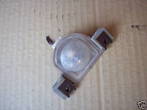 91 95 Saturn SL2 Licence Plate Light Lamp  